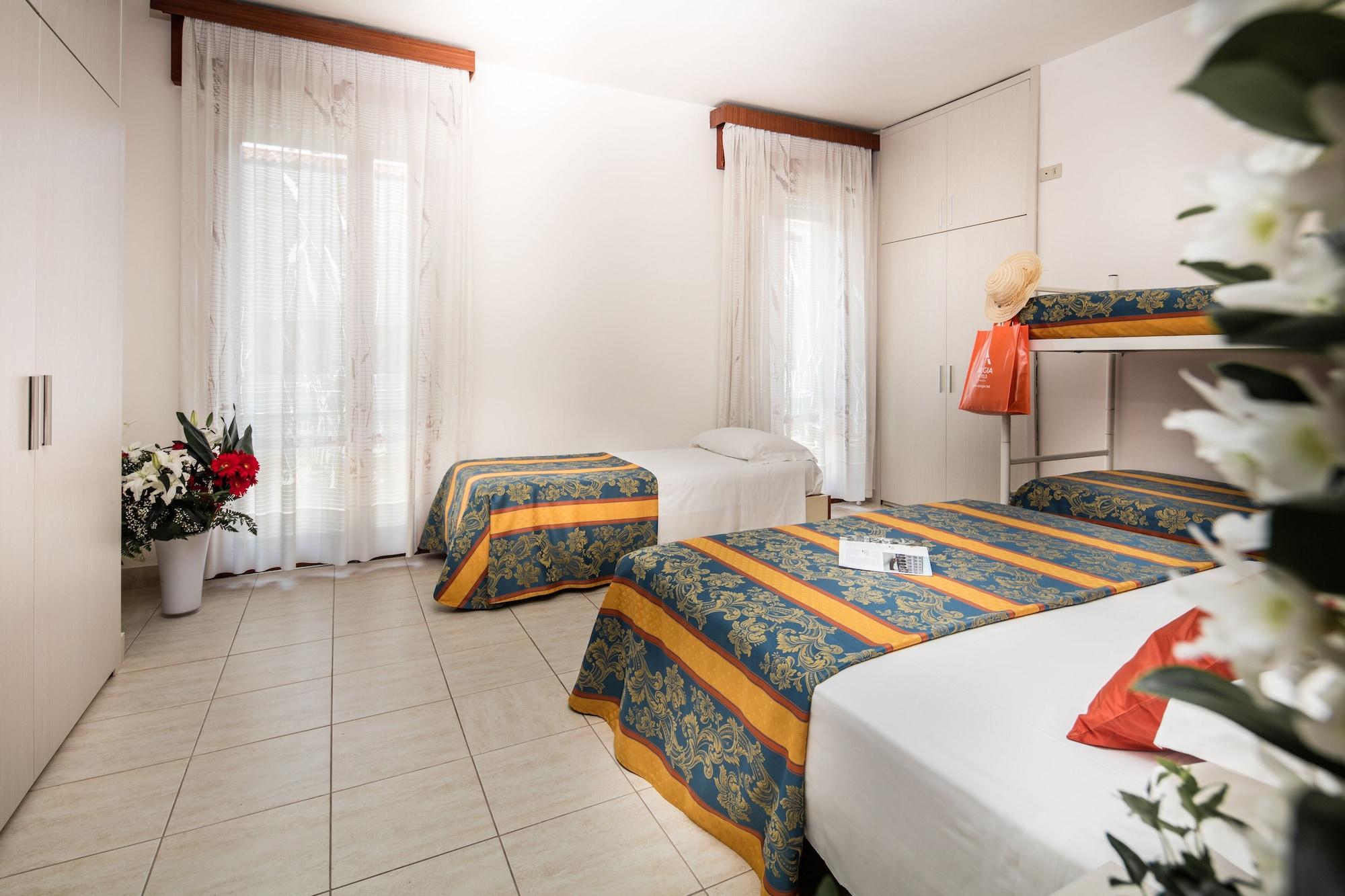 Hotel Bettina Lido di Jesolo Exteriör bild
