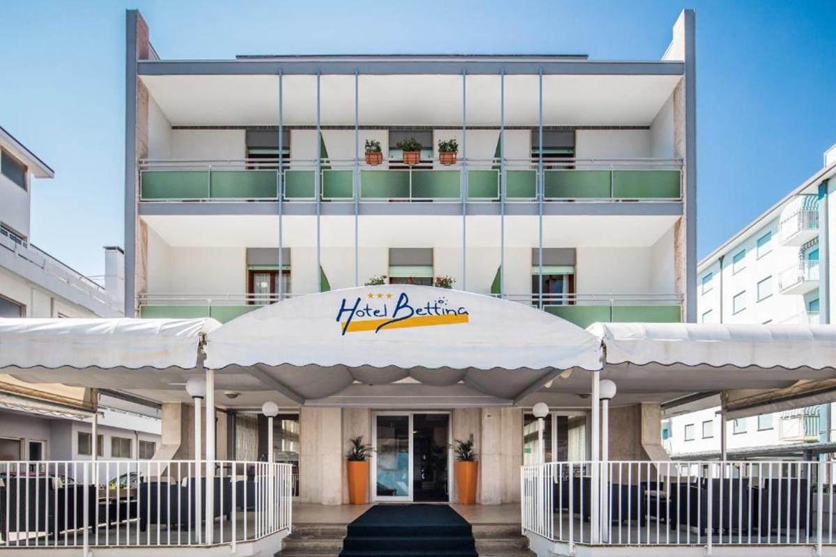Hotel Bettina Lido di Jesolo Exteriör bild