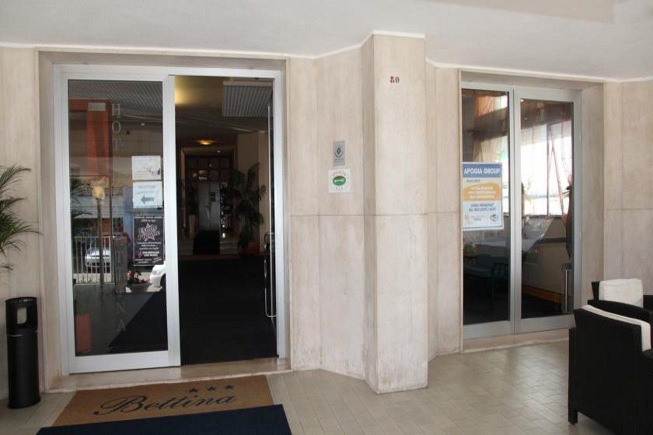 Hotel Bettina Lido di Jesolo Exteriör bild