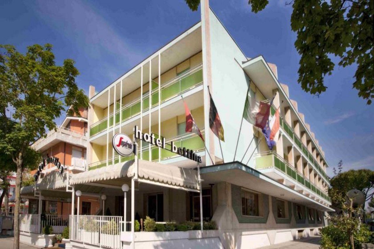 Hotel Bettina Lido di Jesolo Exteriör bild